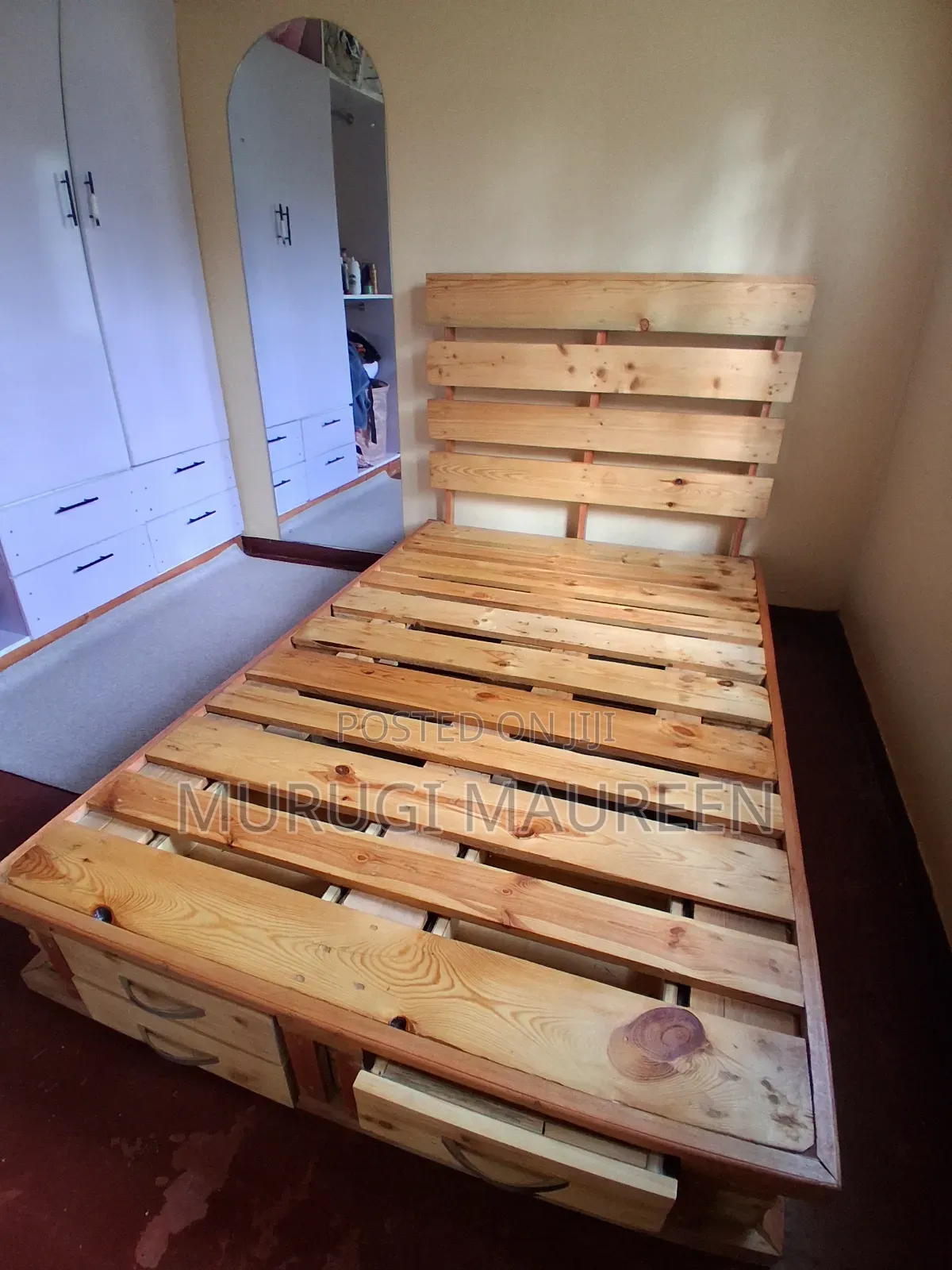 Pallet Bed