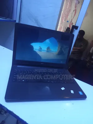 Laptop Dell 4GB Intel Core i3 HDD 320GB