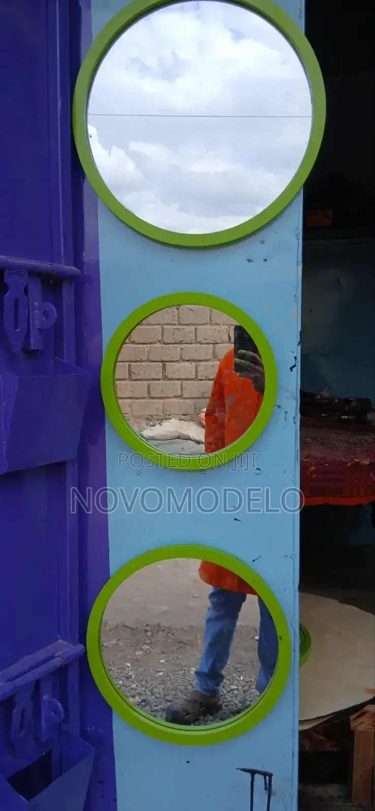 Circular Mirror