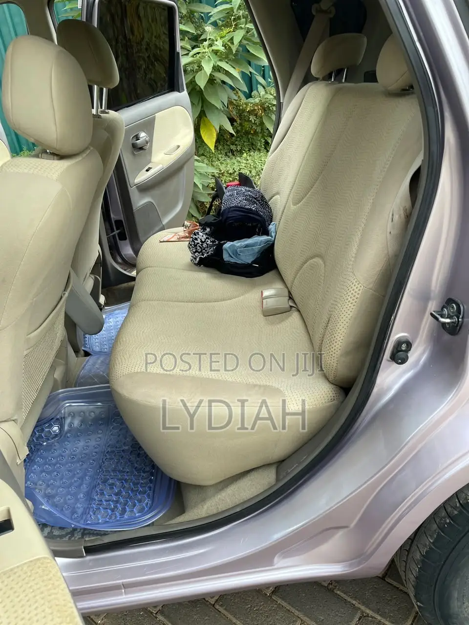 Nissan Note 2011 Pink