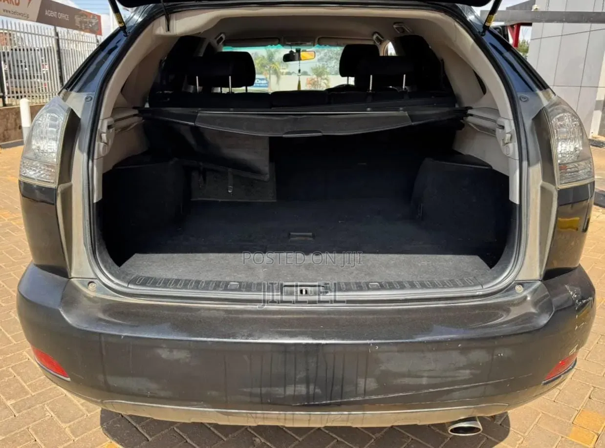 Toyota Harrier 240G 2012 Black