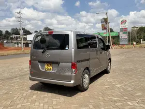 Nissan NV200 2011 Silver