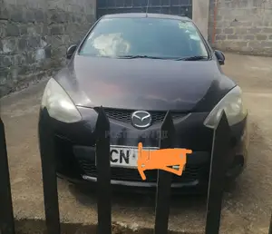 Mazda Demio 2010 Purple