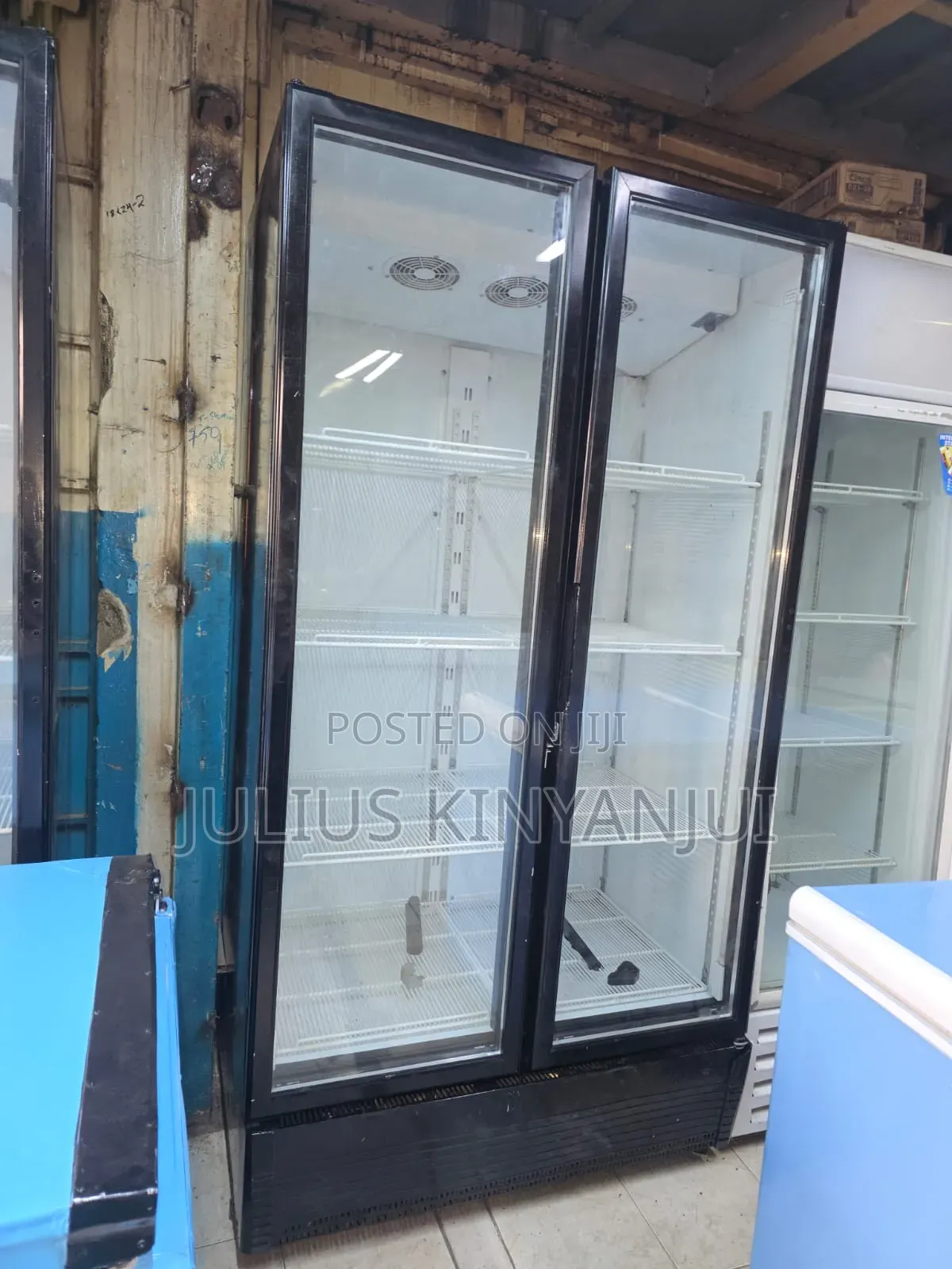Classic Double Door Commercial Display Chiller 1800litrs