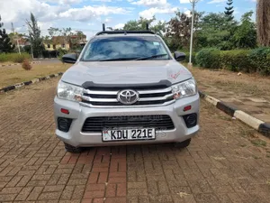 Toyota Hilux 2018 Gray
