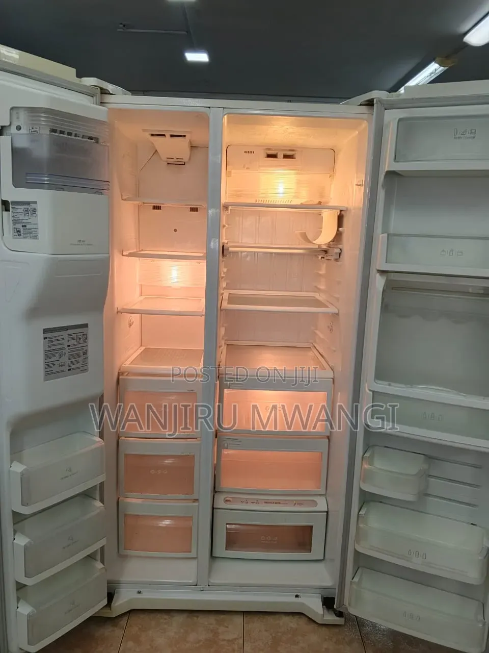 LG Clean Side by Side Refrigerator