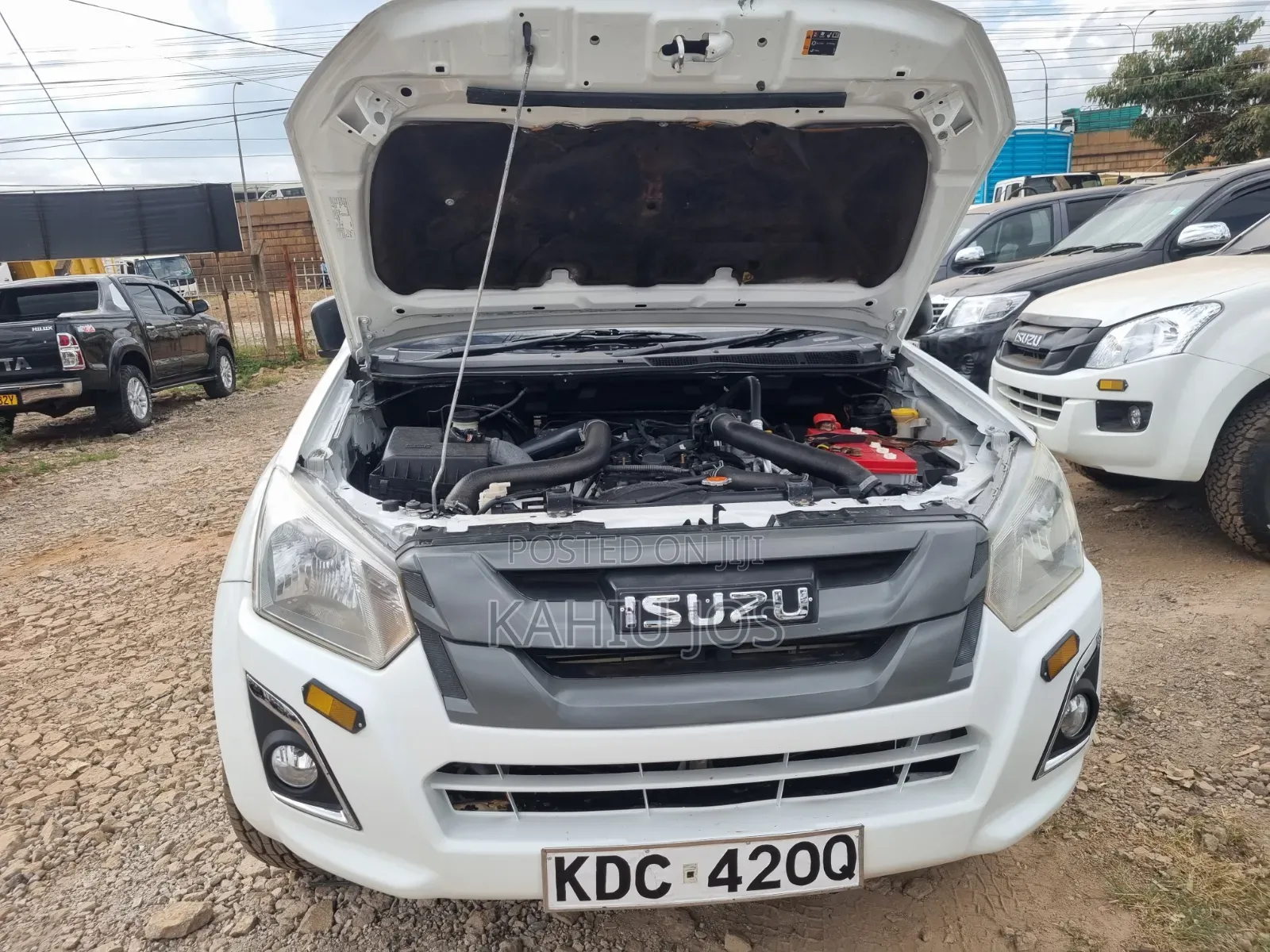 Isuzu D-MAX 2021 White