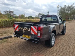 Isuzu D-MAX 2016 Gray
