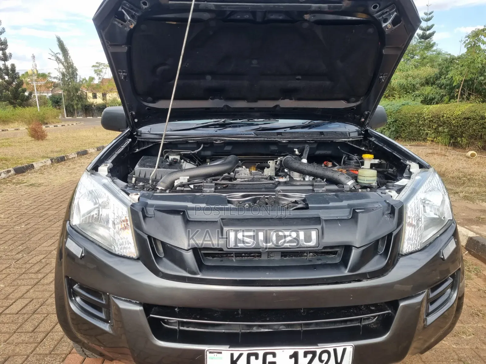 Isuzu D-MAX 2016 Gray