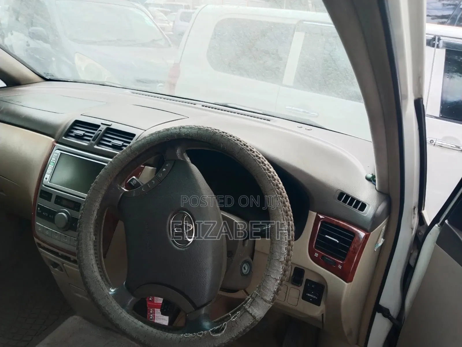 Toyota Ipsum 2009 White