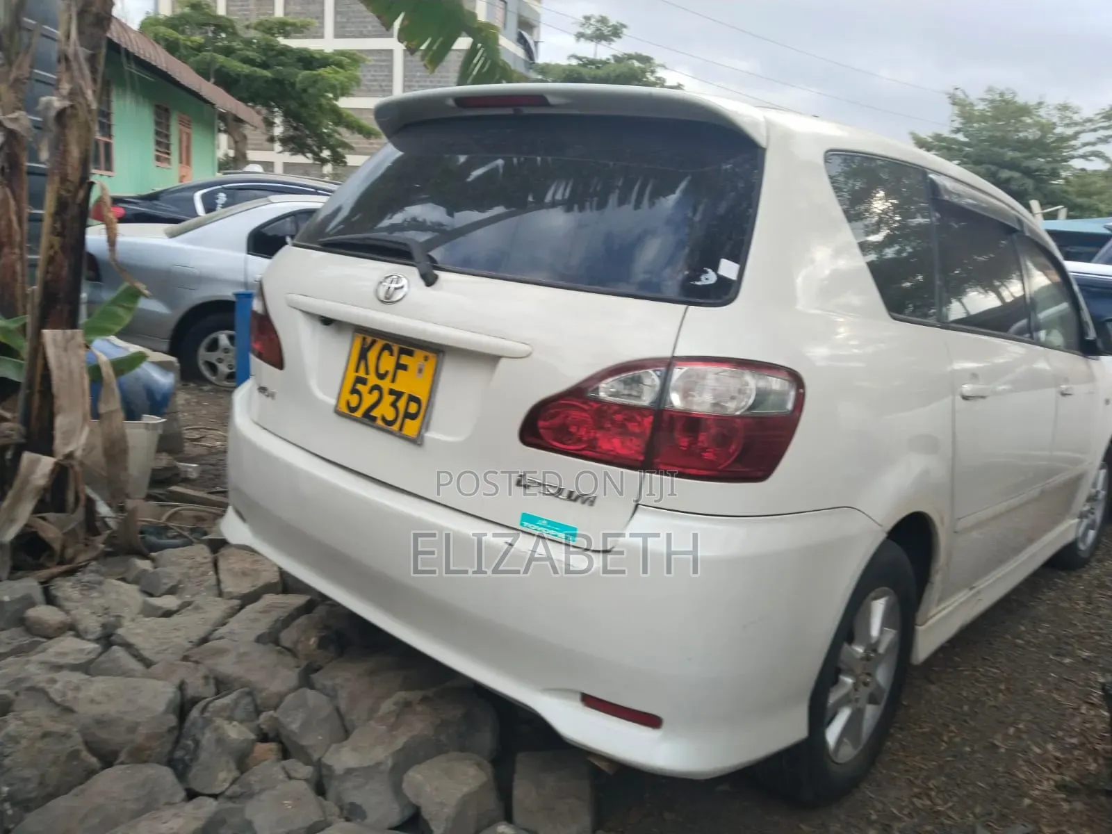Toyota Ipsum 2009 White