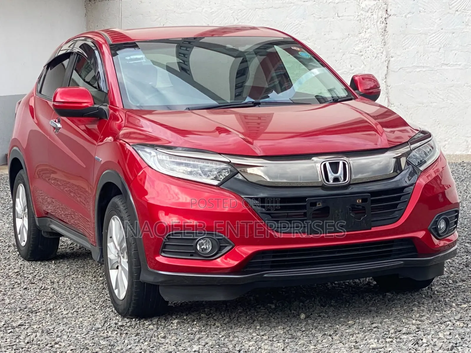 Honda Vezel 2019 Maroon