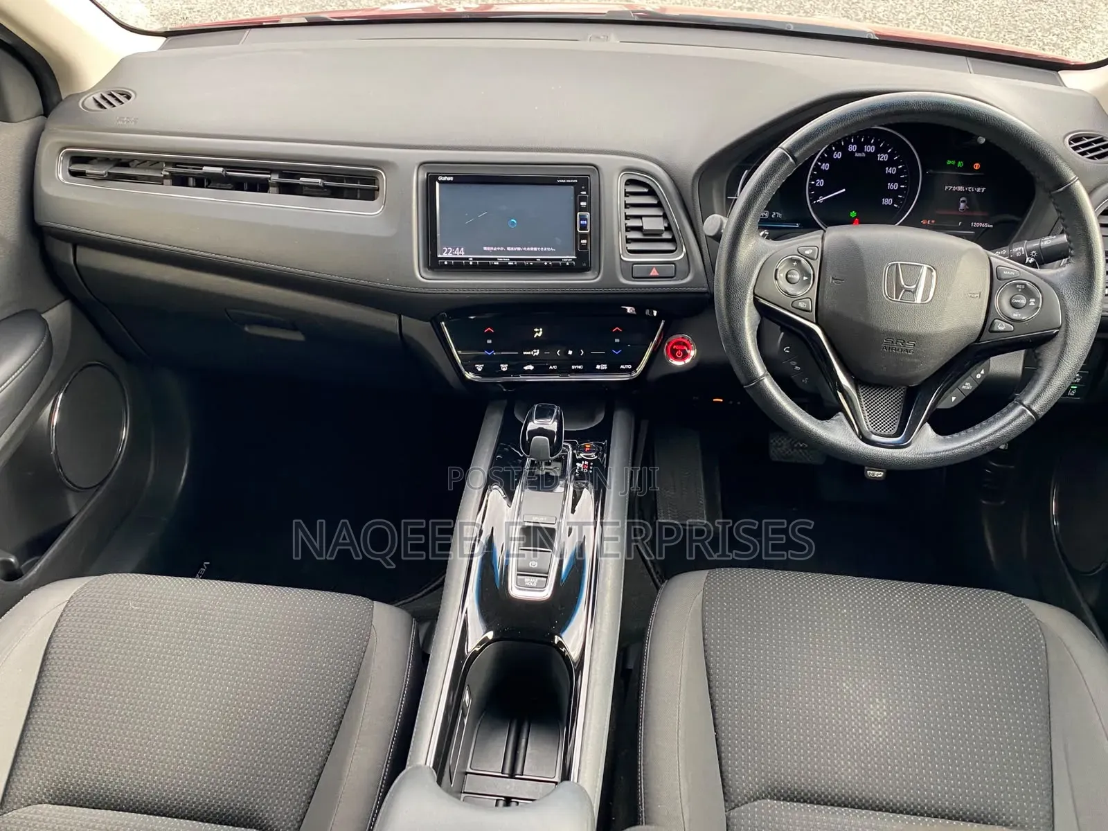 Honda Vezel 2019 Maroon