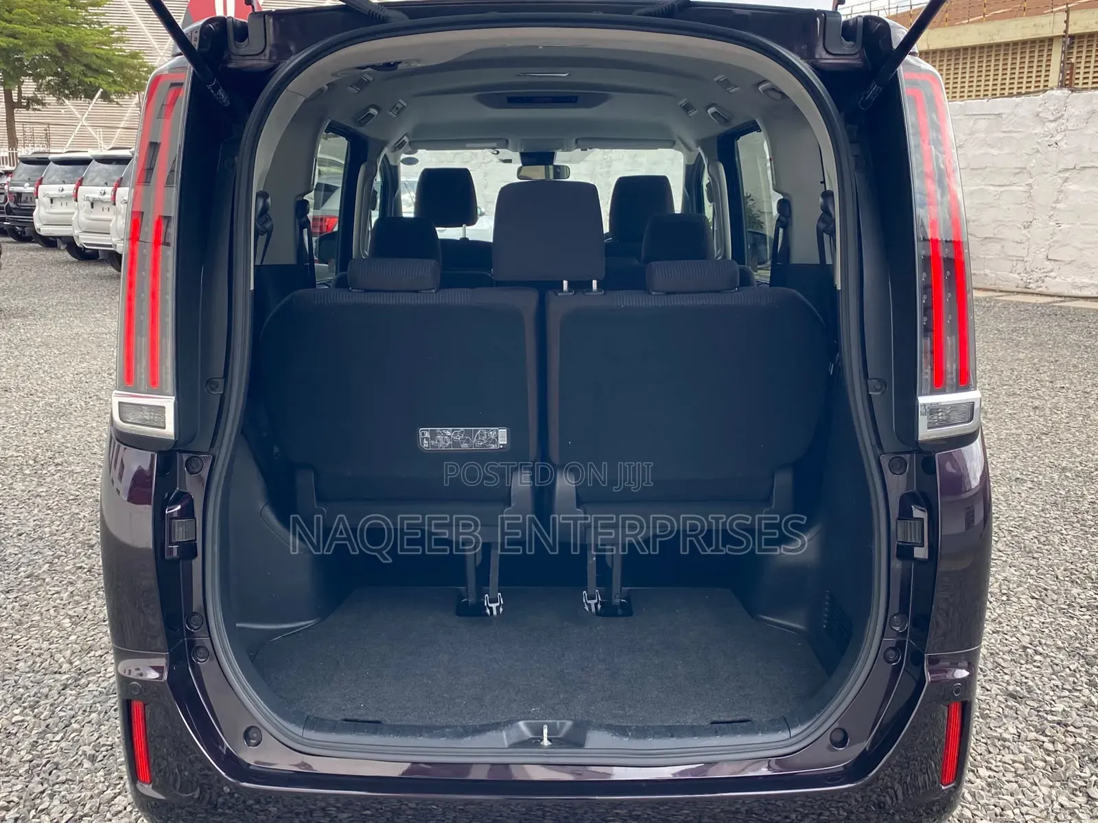 Toyota Noah 2021 Purple
