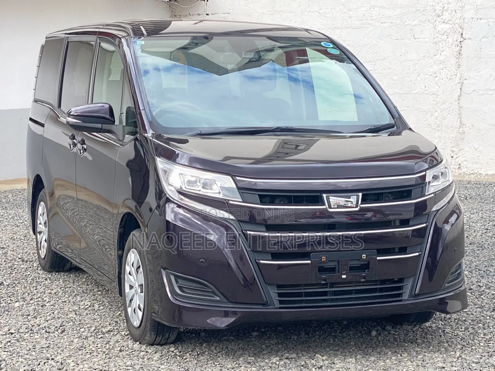 Toyota Noah 2021 Purple