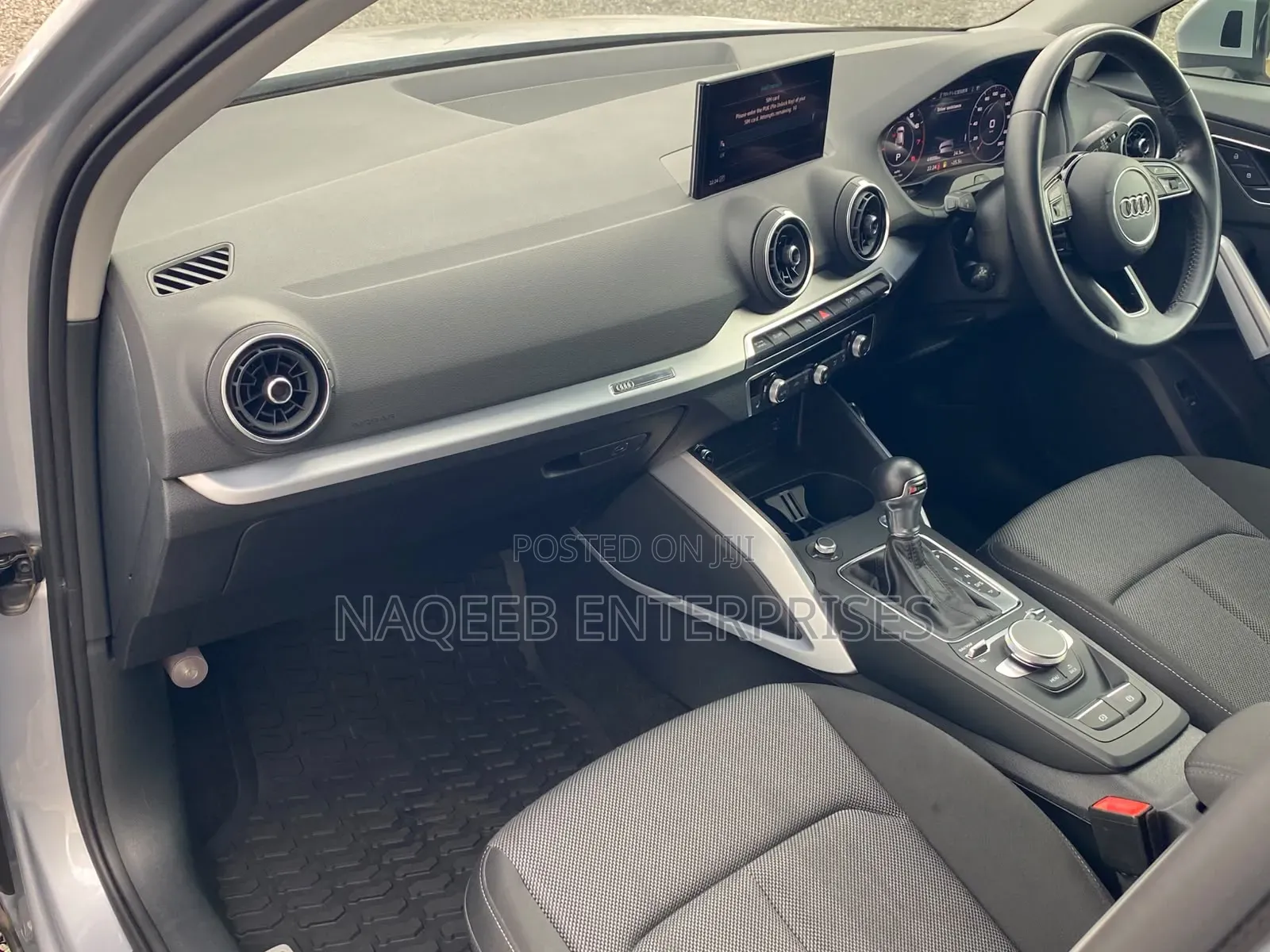 Audi Q2 2019 Silver