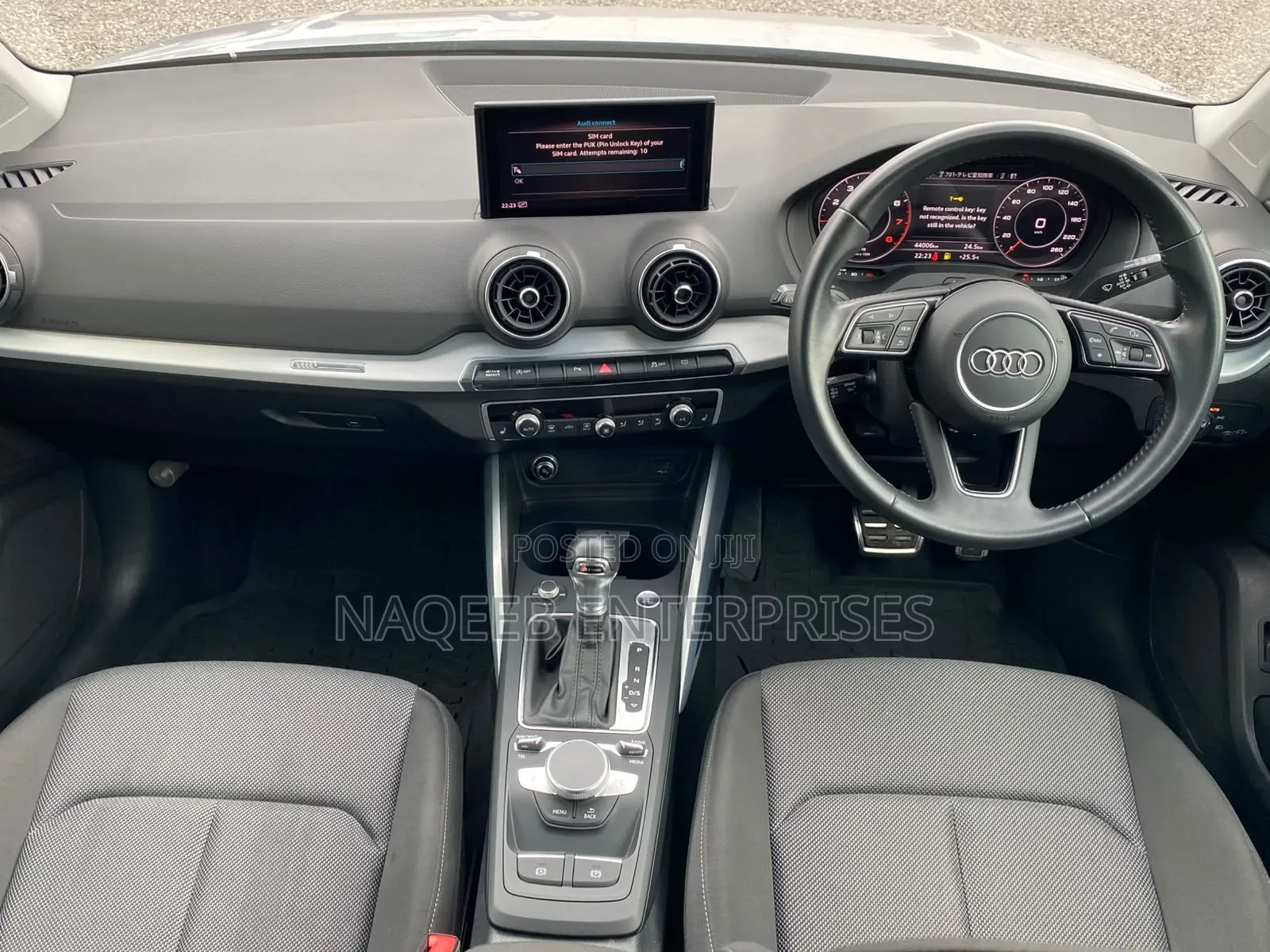 Audi Q2 2019 Silver