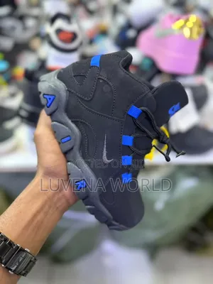 Air Boots Sneakers