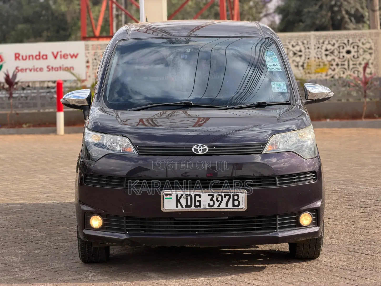 Toyota Spade 1.5 2014