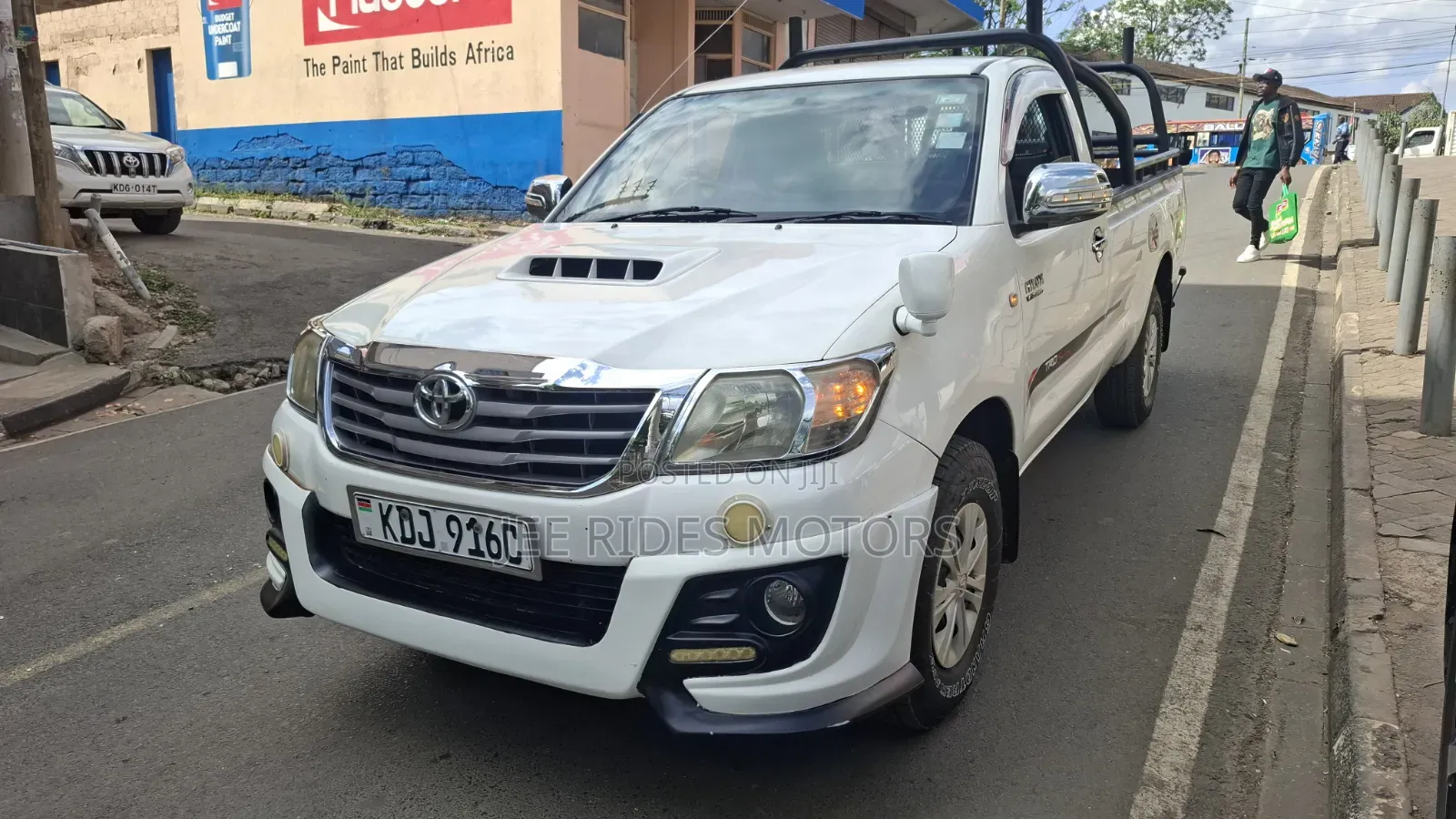 Toyota Hilux 2015 White