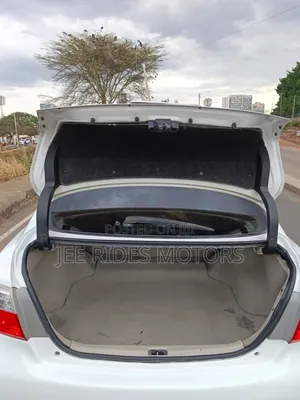 Toyota Premio 2007 Off white