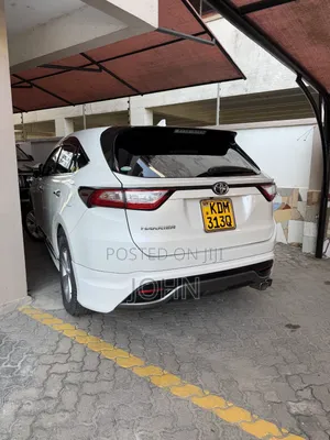 Toyota Harrier 2016 White