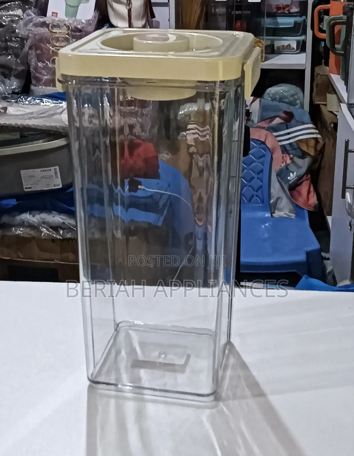 2800ml Acrylic Airtight Storage Container