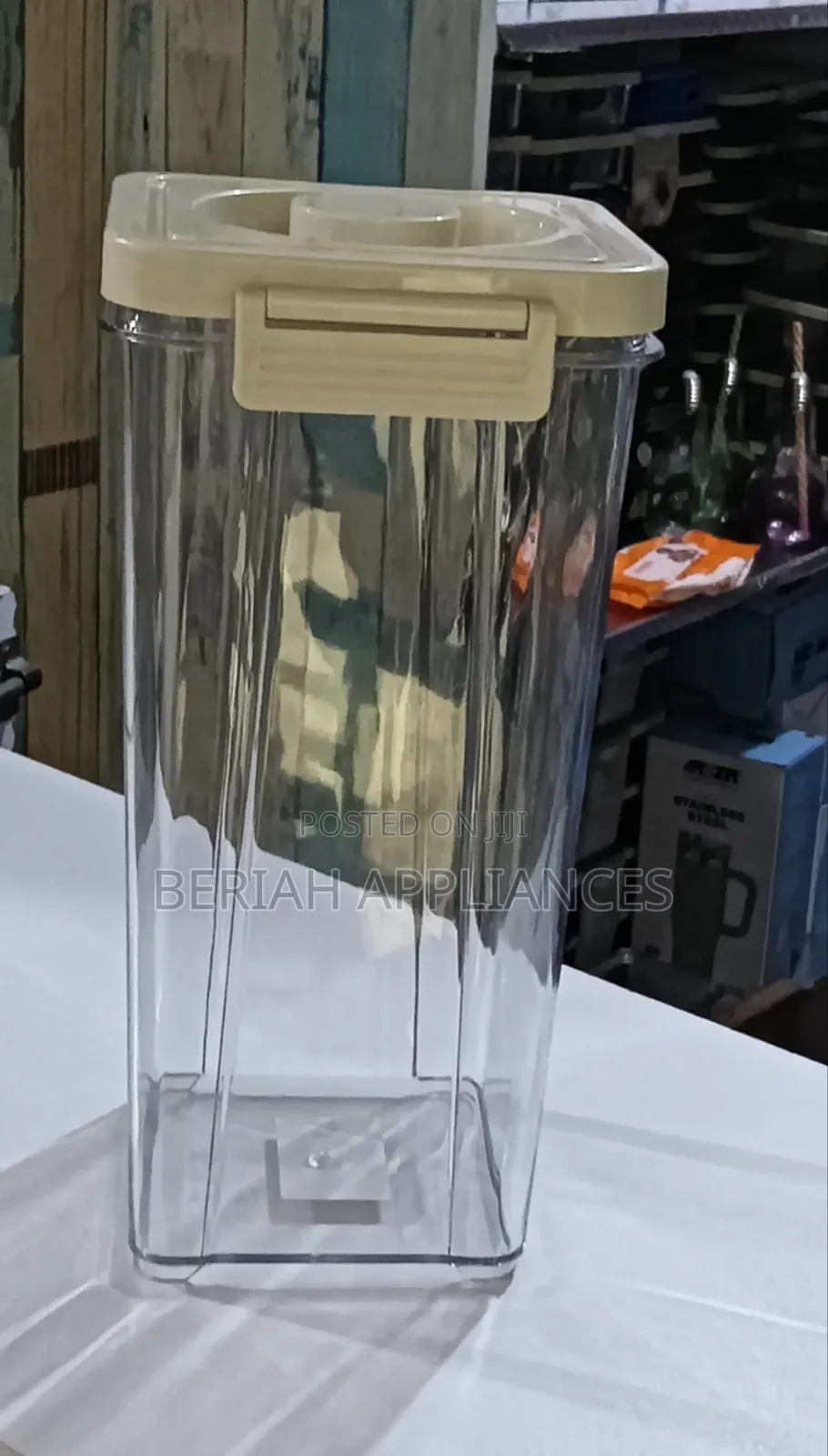 2800ml Acrylic Airtight Storage Container