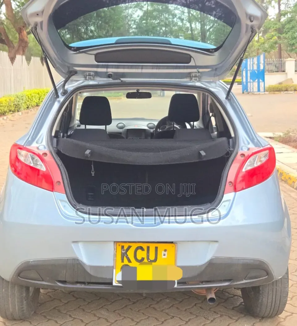 Mazda Demio 2012 Blue