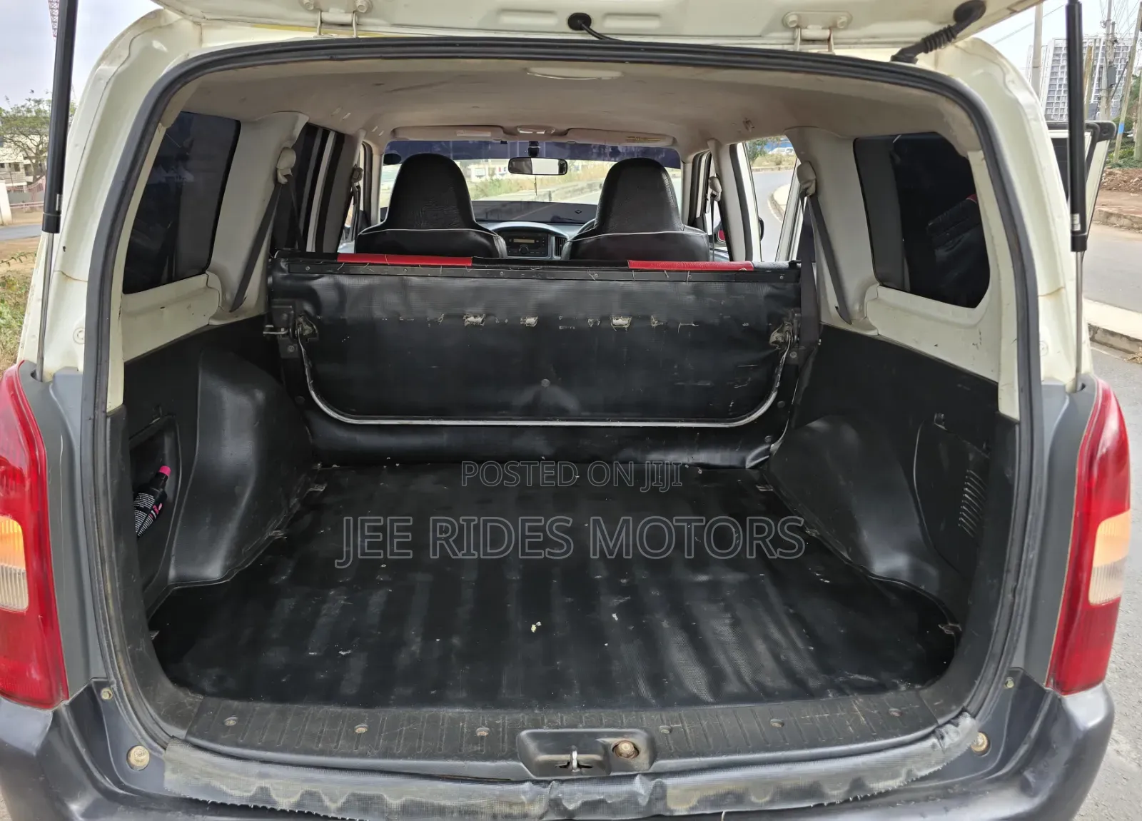 Toyota Probox 2013 Ivory