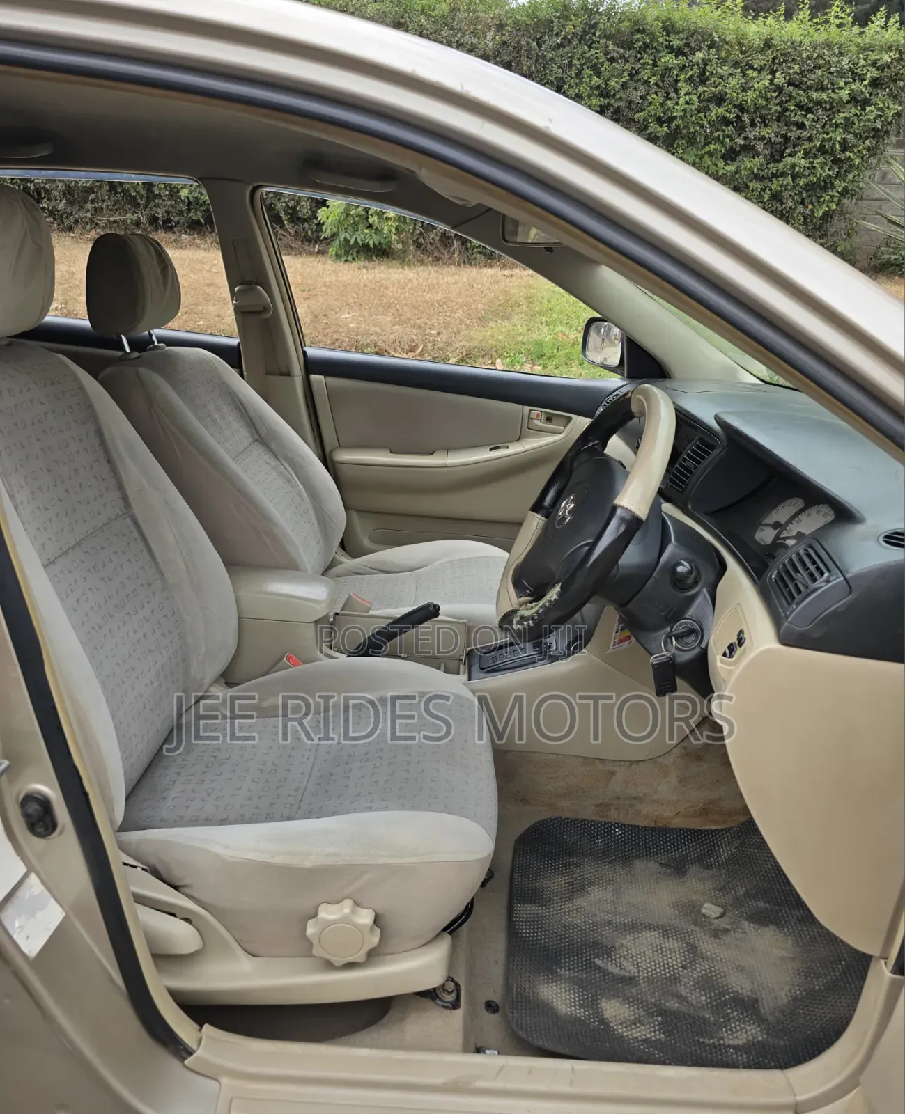 Toyota Corolla RunX 2004 Gold