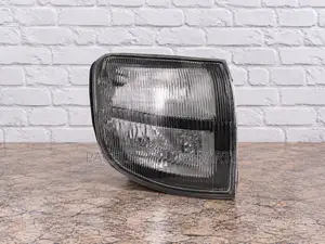 Casp Corner Lamp / Light Mitsubishi Pajero 1998 - 1999
