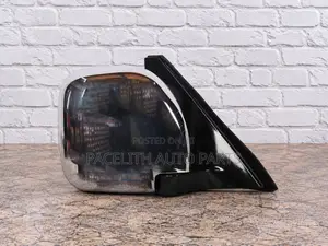 Side Mirror Mitsubishi Pajero V73 V76 4m40 N M Chrome Automatic