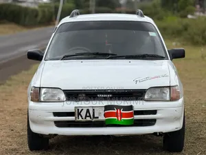 Toyota Starlet 1998 White