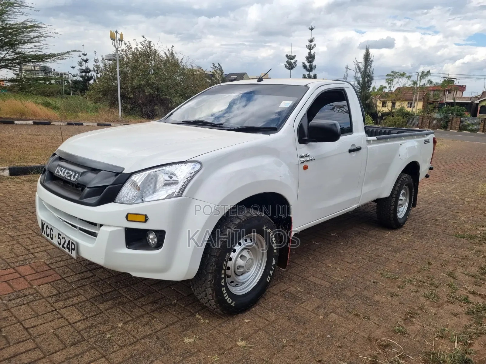 Isuzu D-MAX 2016 White