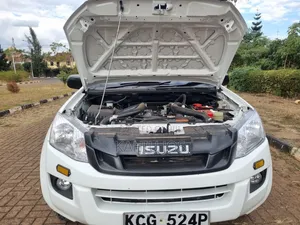 Isuzu D-MAX 2016 White