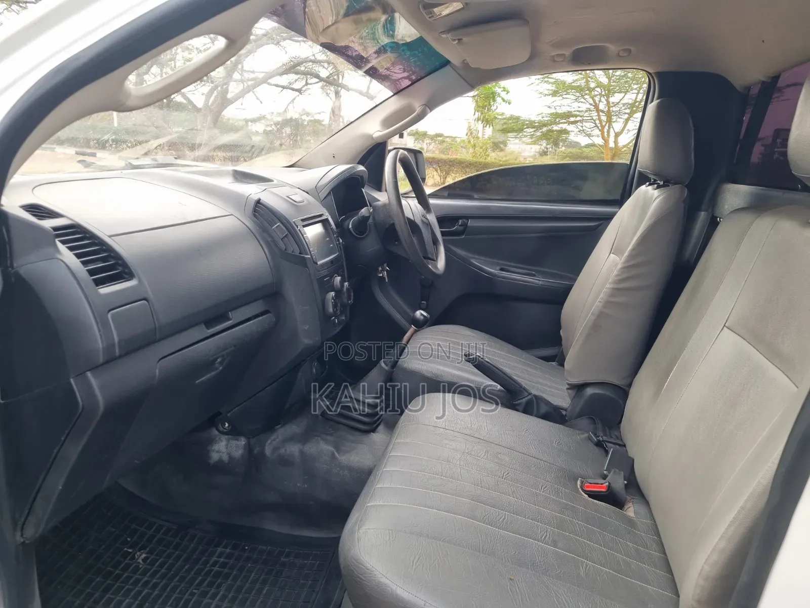 Isuzu D-MAX 2016 White