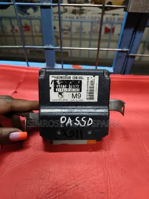 Toyota Passo Kgc30 Transmission Control Module/TCM