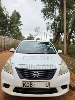 Nissan Tiida 2013 White
