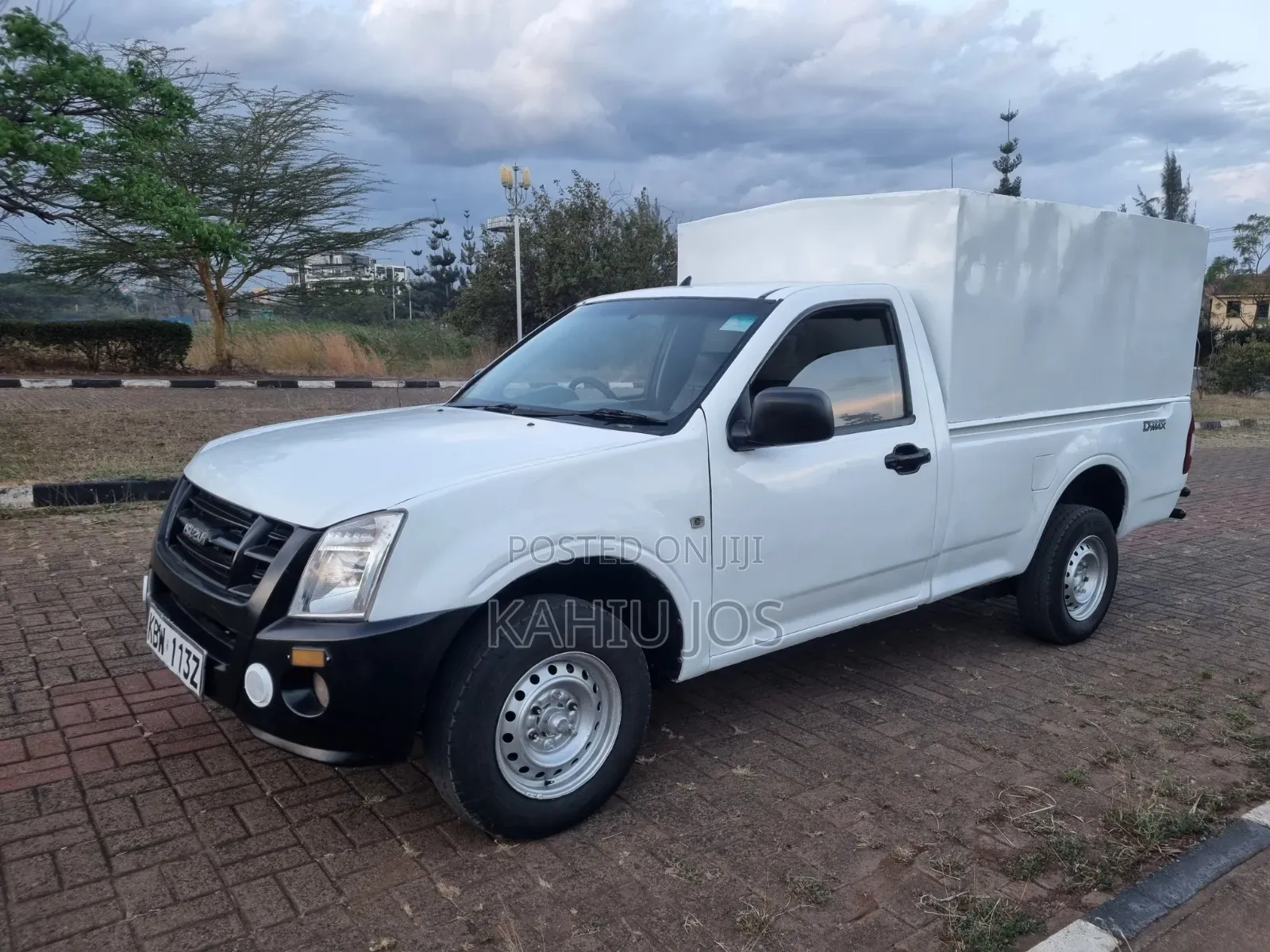 Isuzu D-MAX 2013