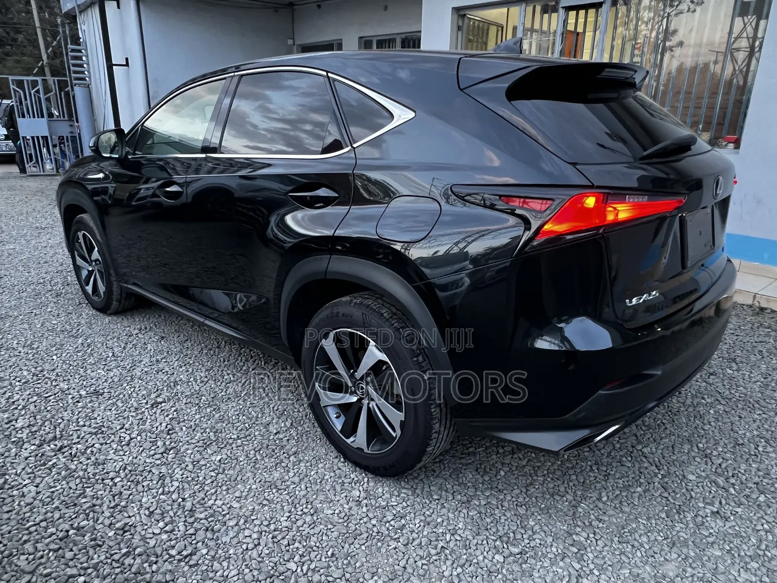 Lexus NX 300 FWD 2019 Black
