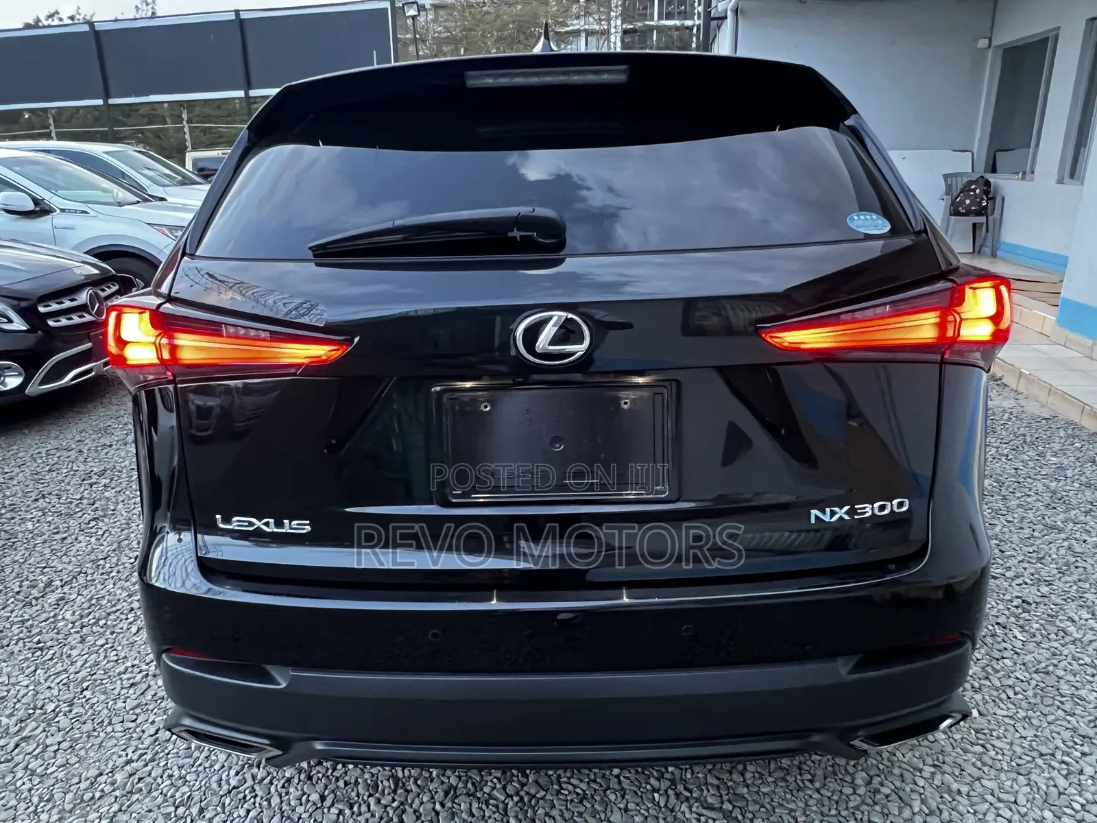 Lexus NX 300 FWD 2019 Black