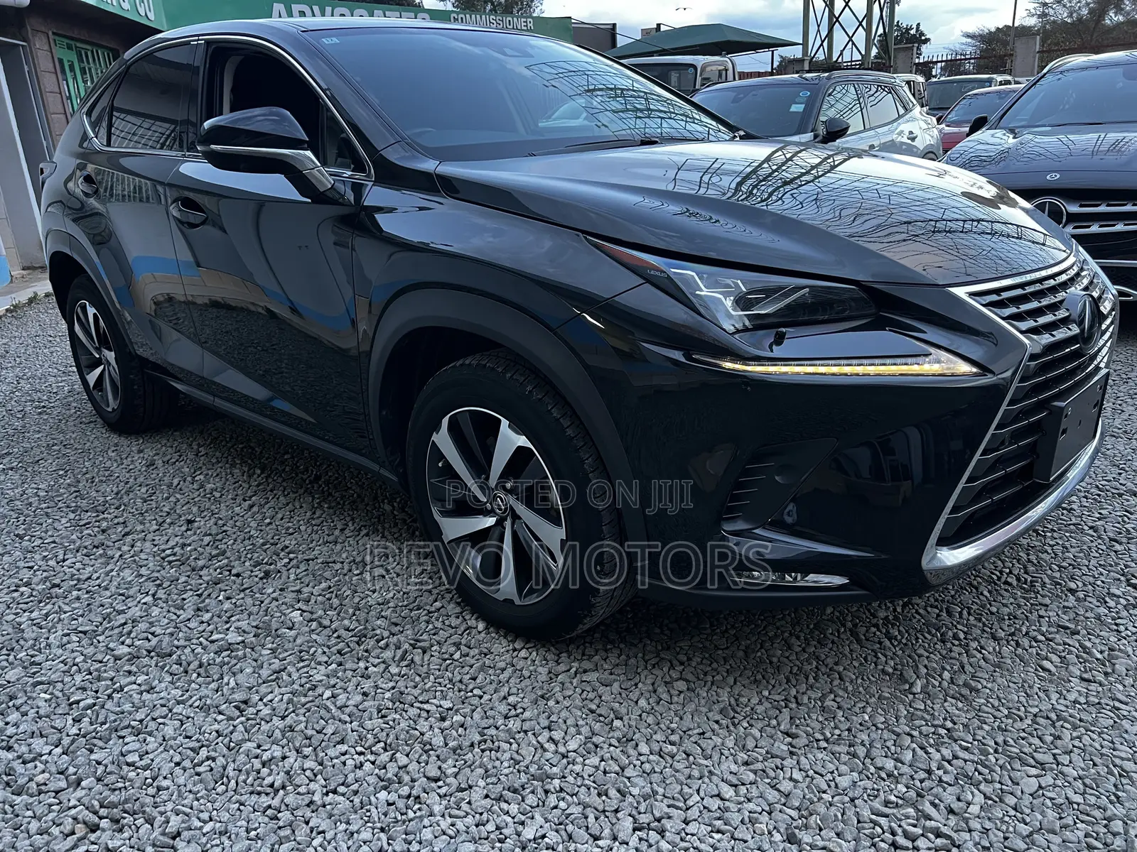 Lexus NX 300 FWD 2019 Black