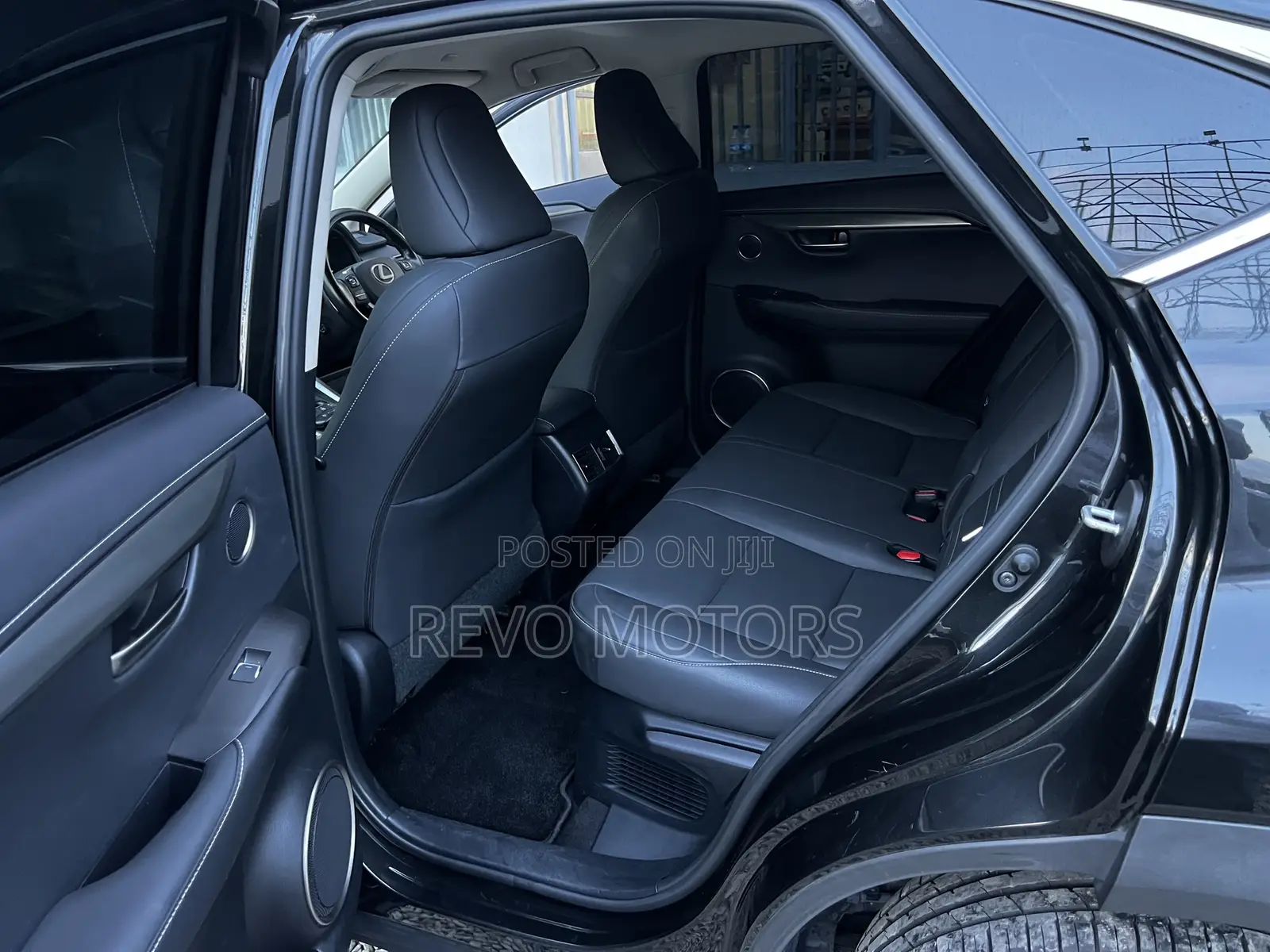 Lexus NX 300 FWD 2019 Black