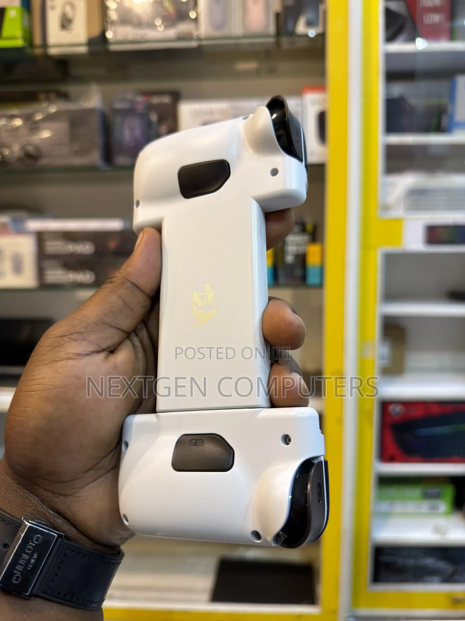 RedDragon G817 Mobile Game Conroller Compatible With IOS & Android