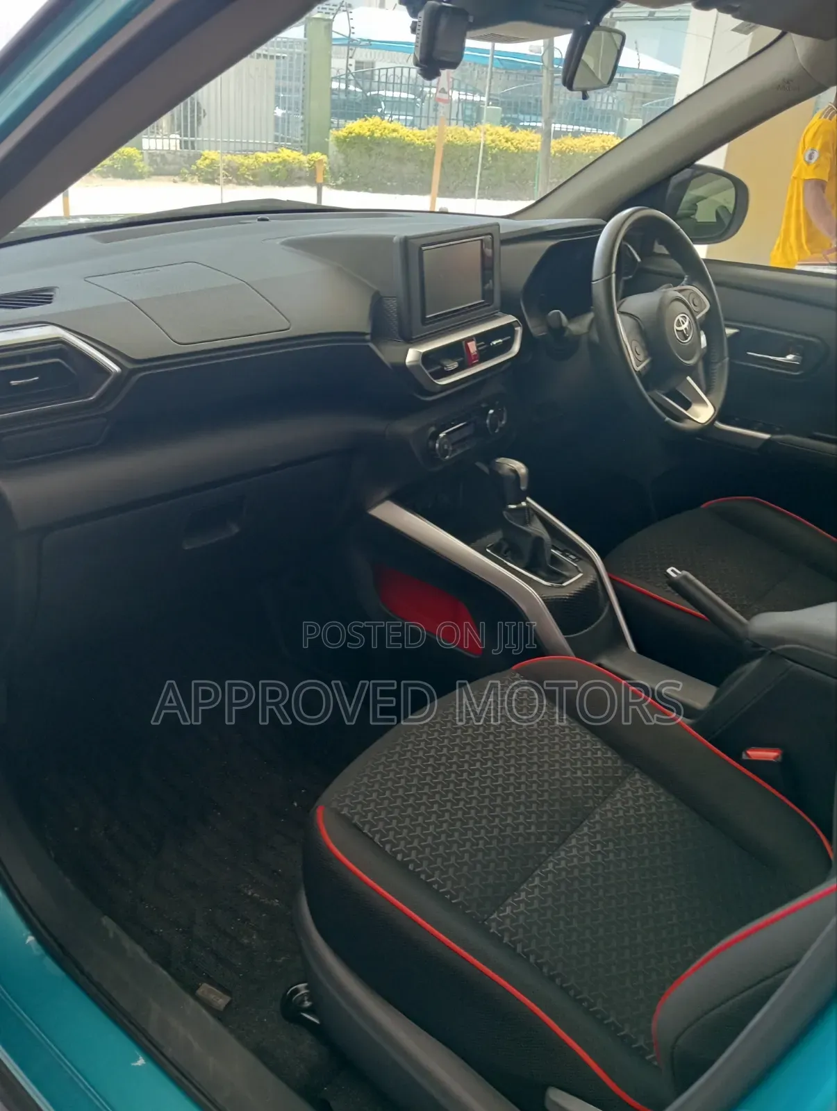 Toyota Raize 2020 Blue