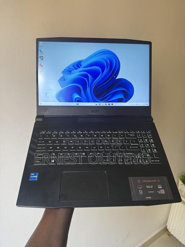 Laptop MSI Crosshair 15 16GB Intel Core i7 HDD+SSD 1.5T