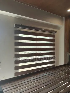 Designer Horizontal Blinds – Modern Window for Stylish Homes
