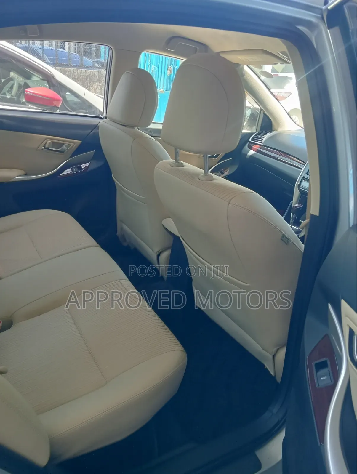 Toyota Premio 2019 Silver