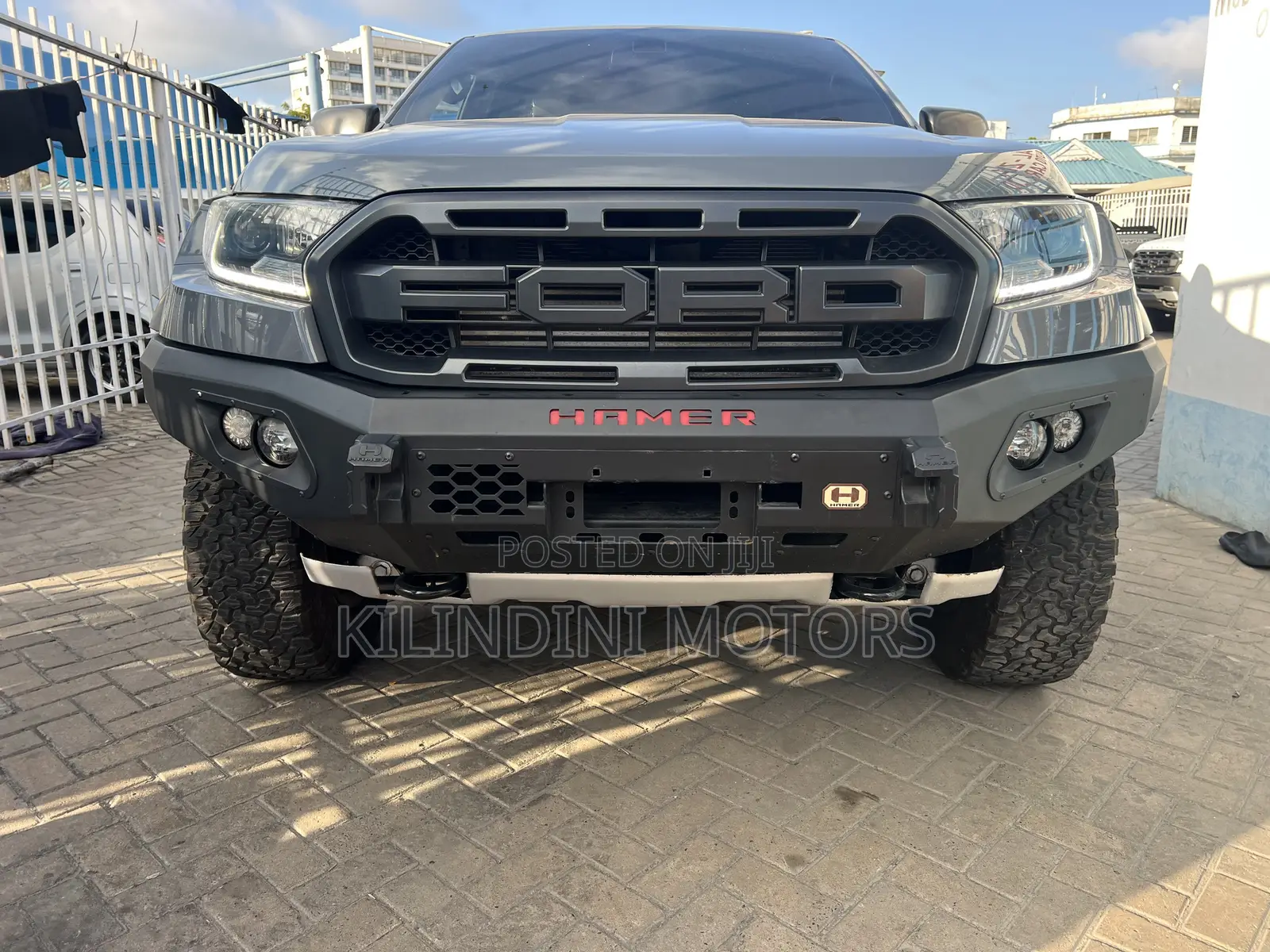 Ford Everest 2022 Gray